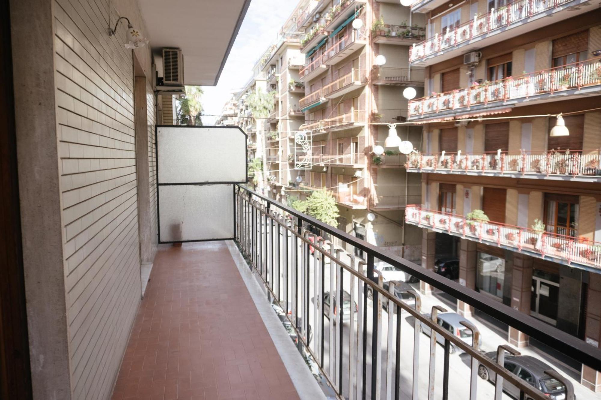Domus Aurea Relax Room Salerno Zewnętrze zdjęcie