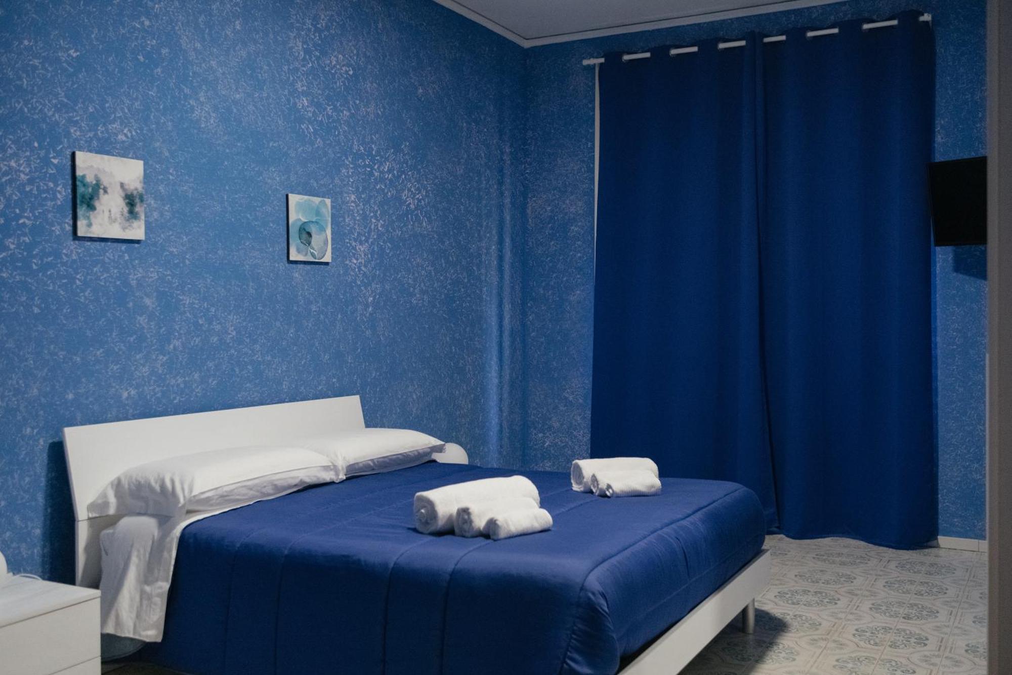 Domus Aurea Relax Room Salerno Zewnętrze zdjęcie