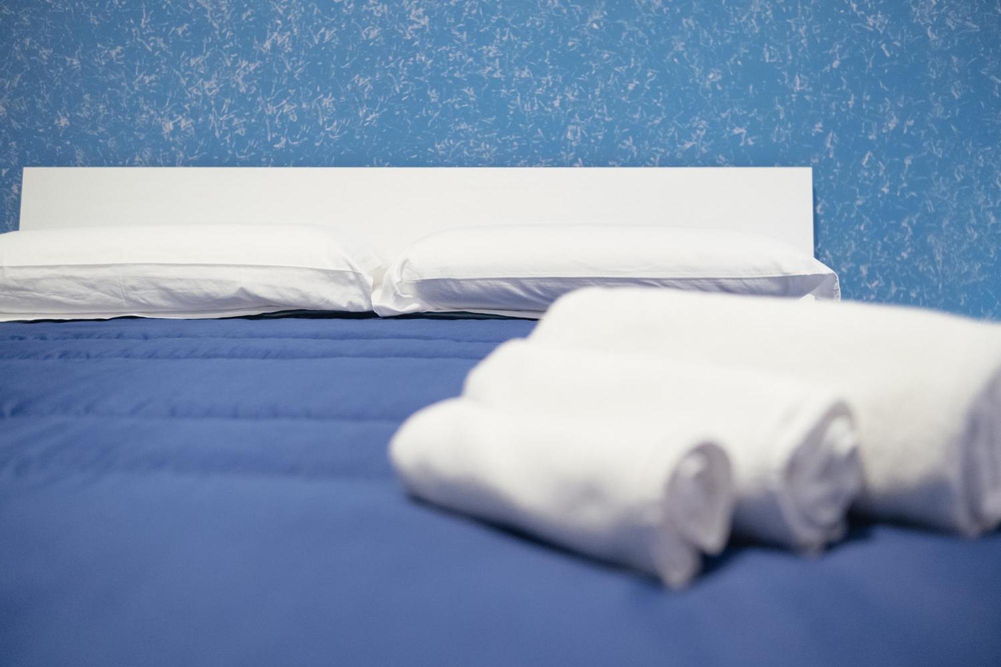 Domus Aurea Relax Room Salerno Zewnętrze zdjęcie